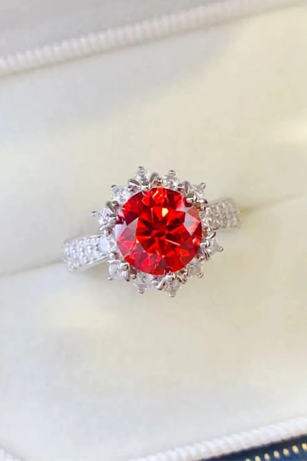 * APP EXCLUSIVE* 2 Carat Moissanite 925 Sterling Silver Halo Ring