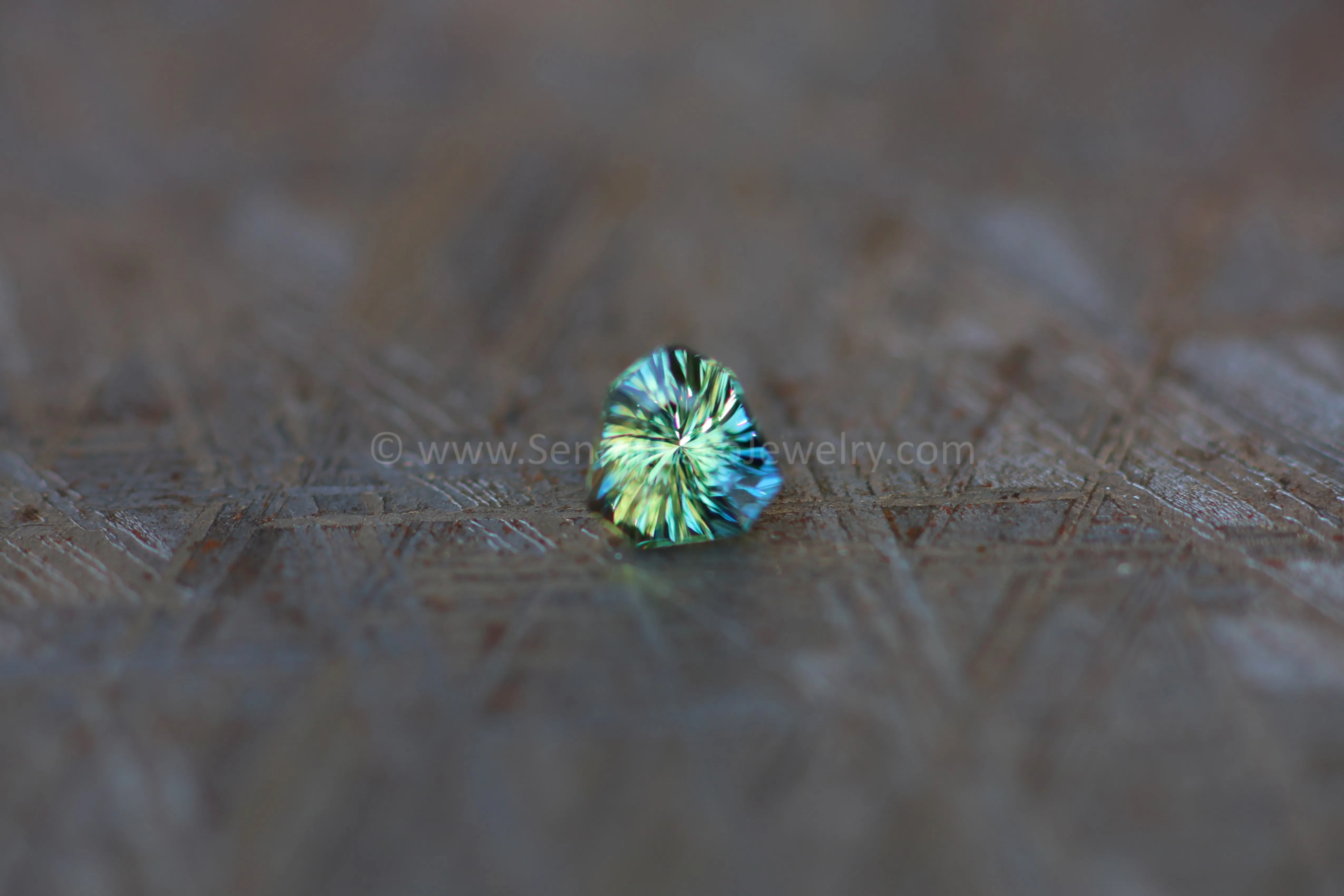 0.61ct Blue/Green/Yellow Sapphire Arrowhead, 4.8x4.9mm - Galaxy cut