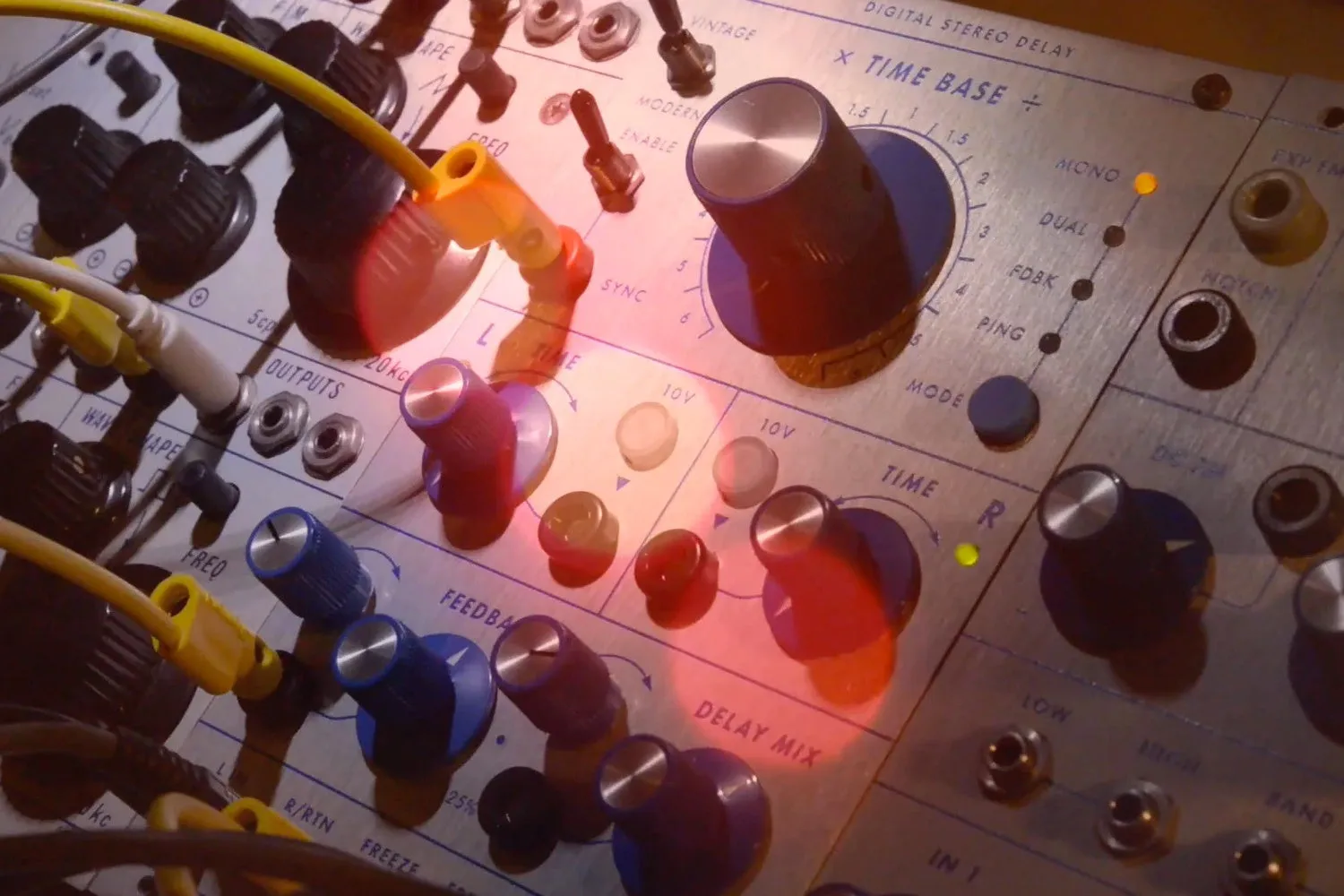 1979 DSD Digital Stereo Delay