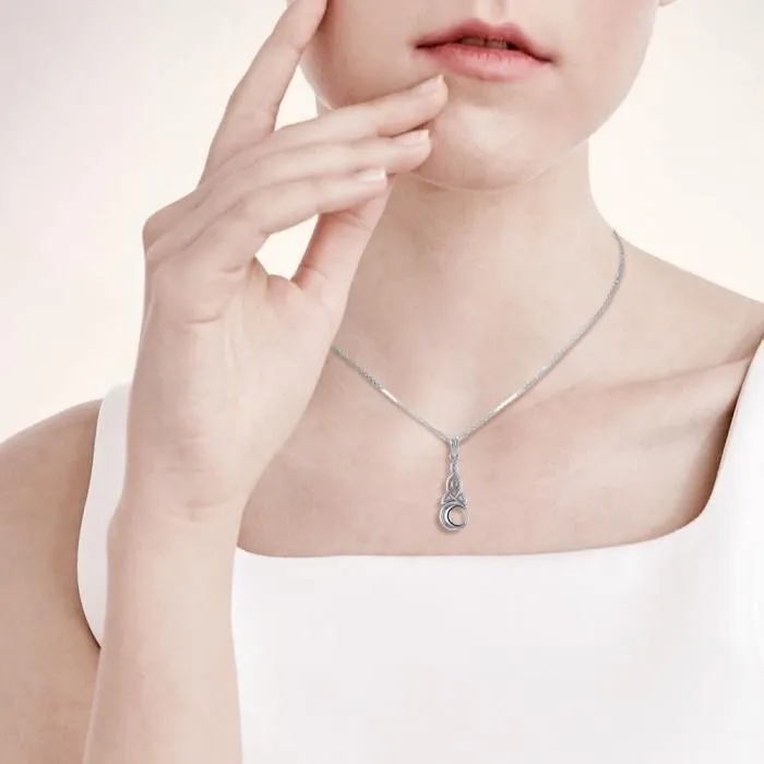 A symbolic source of lunar energy ~ Sterling Silver Celtic Crescent Moon Triquetra Pendant Jewelry TP1358