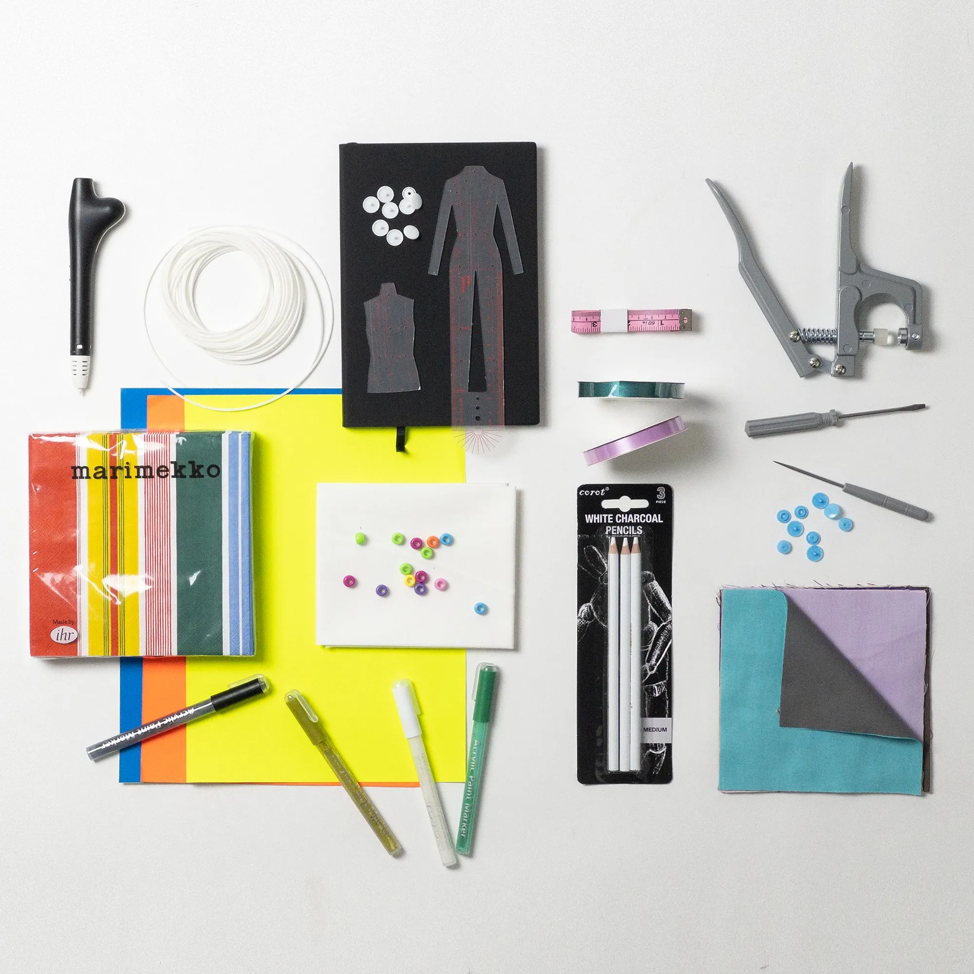Activity Kit #014 — Fashionista dressmaking