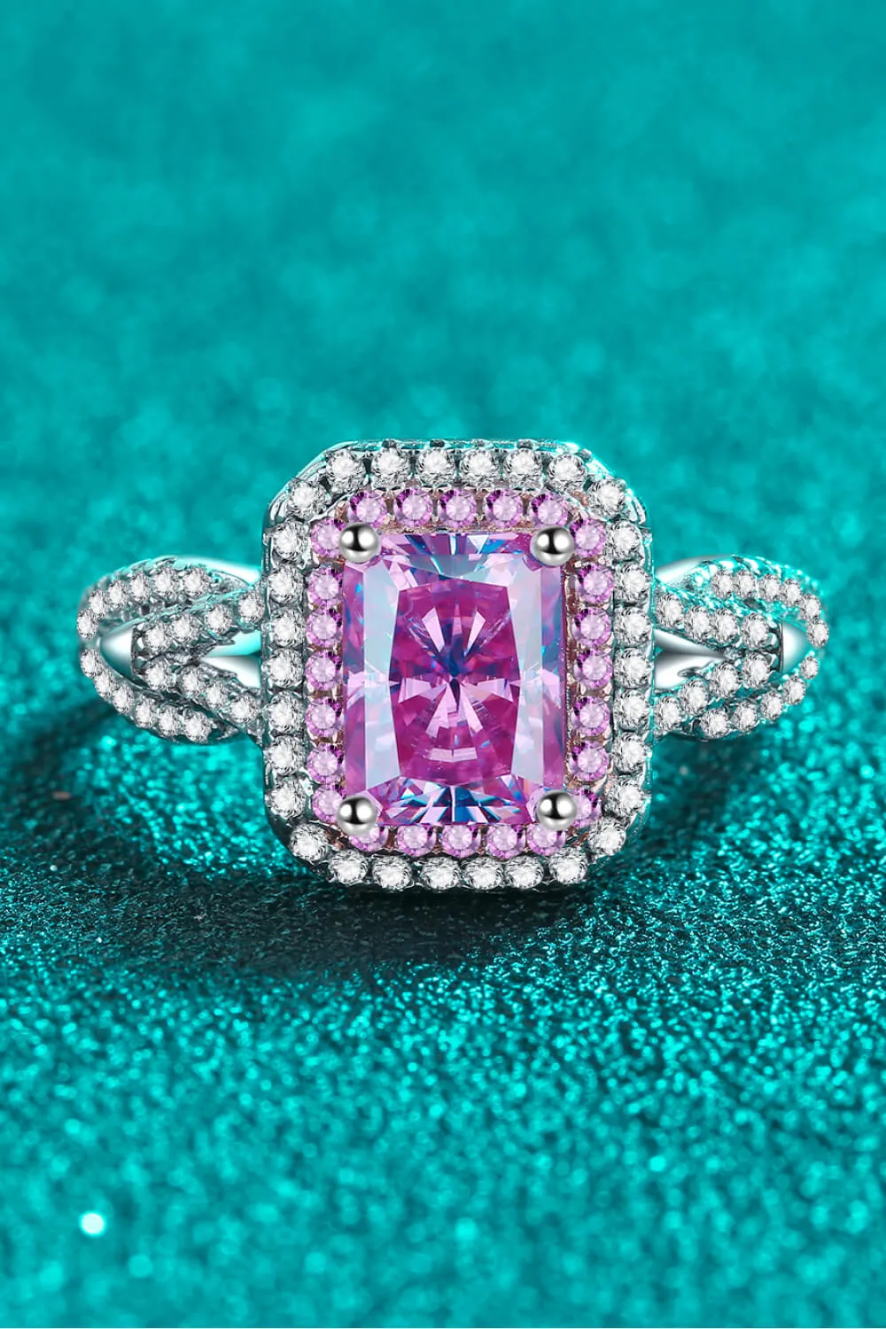 *APP EXCLUSIVE* Can't Stop Your Shine 2 Carat Moissanite Ring