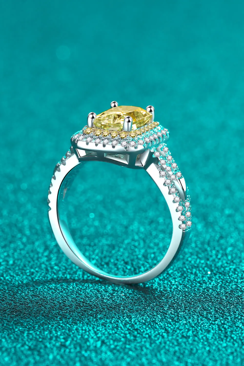 *APP EXCLUSIVE* Can't Stop Your Shine 2 Carat Moissanite Ring