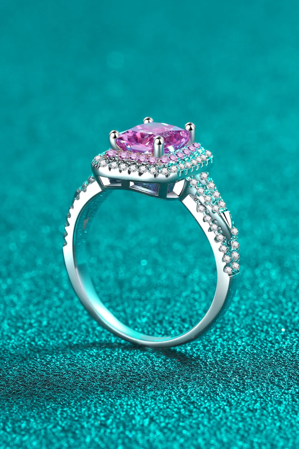 *APP EXCLUSIVE* Can't Stop Your Shine 2 Carat Moissanite Ring