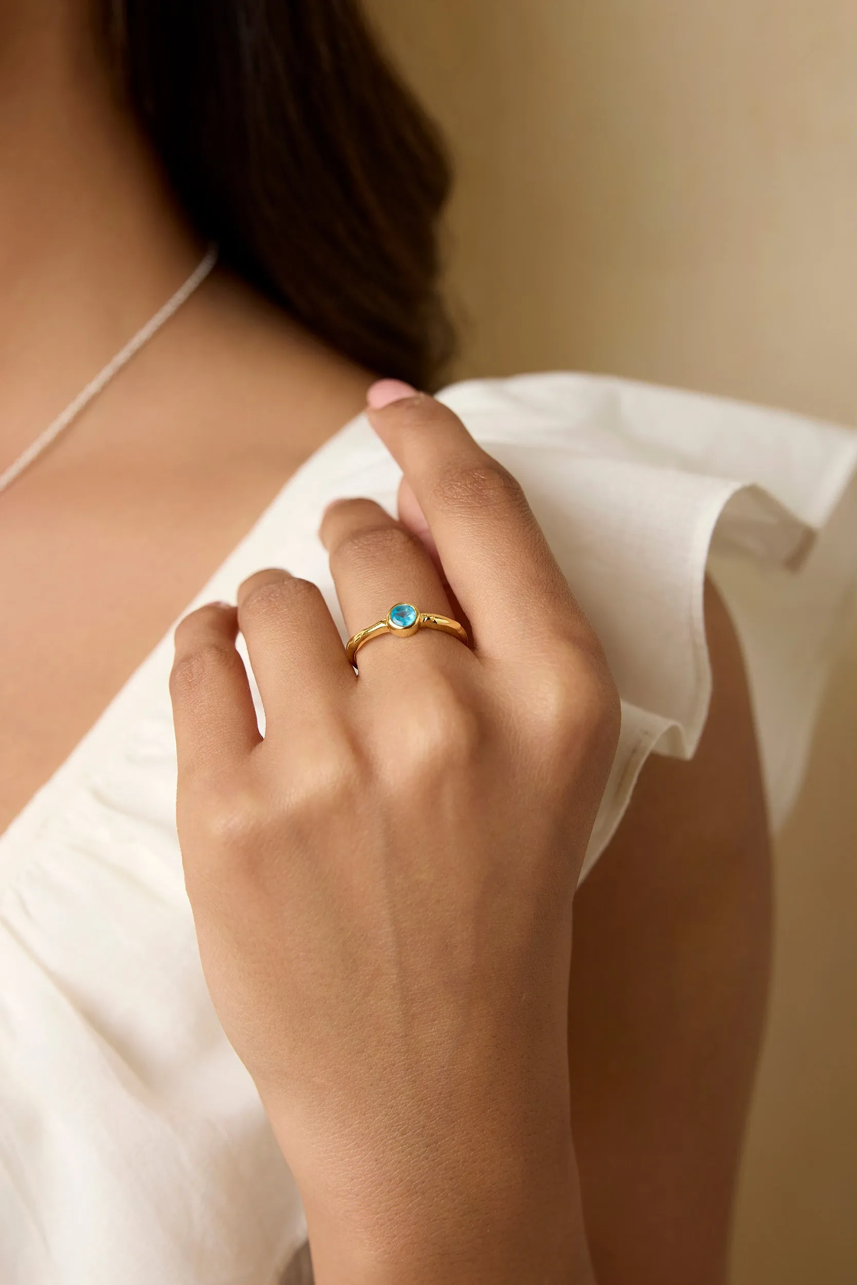 Banyan Dainty Blue Apatite Gold Ring