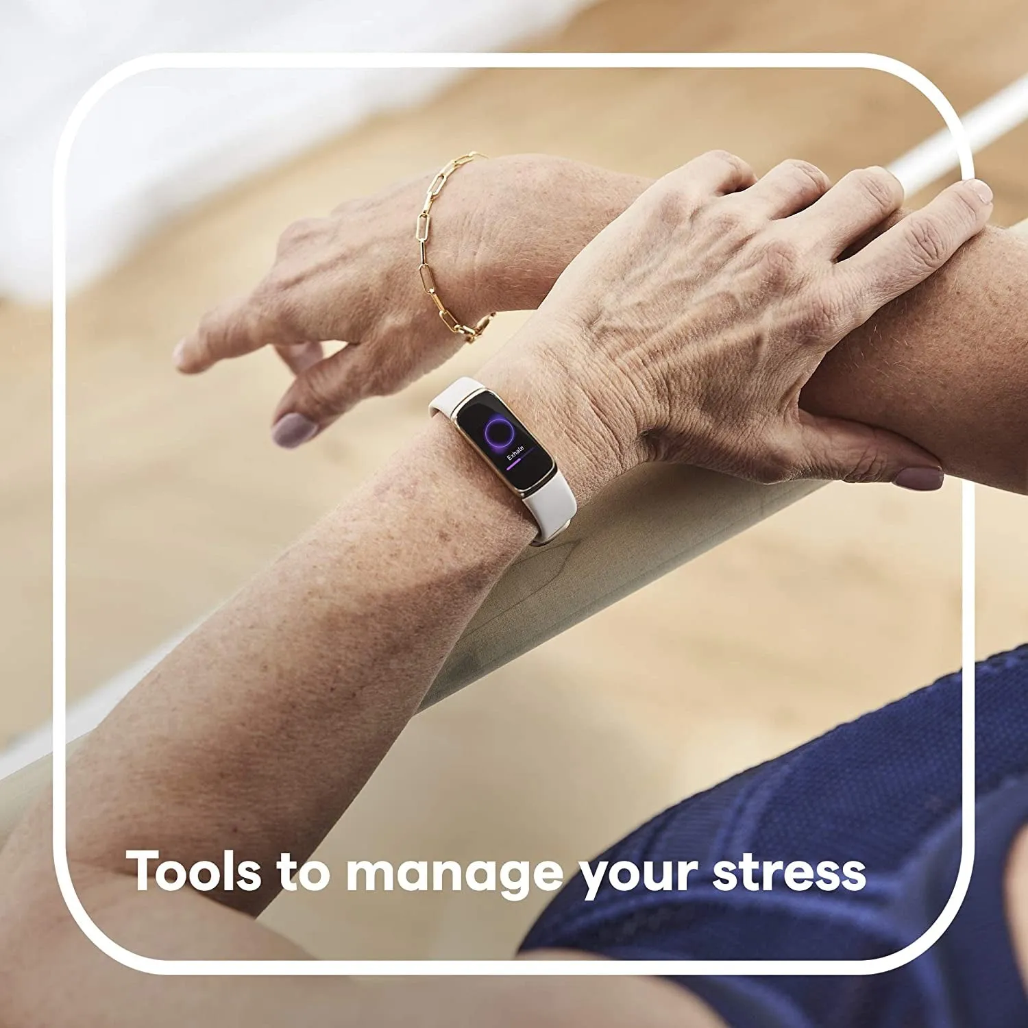Fitbit Luxe - Lunar White/Soft Gold