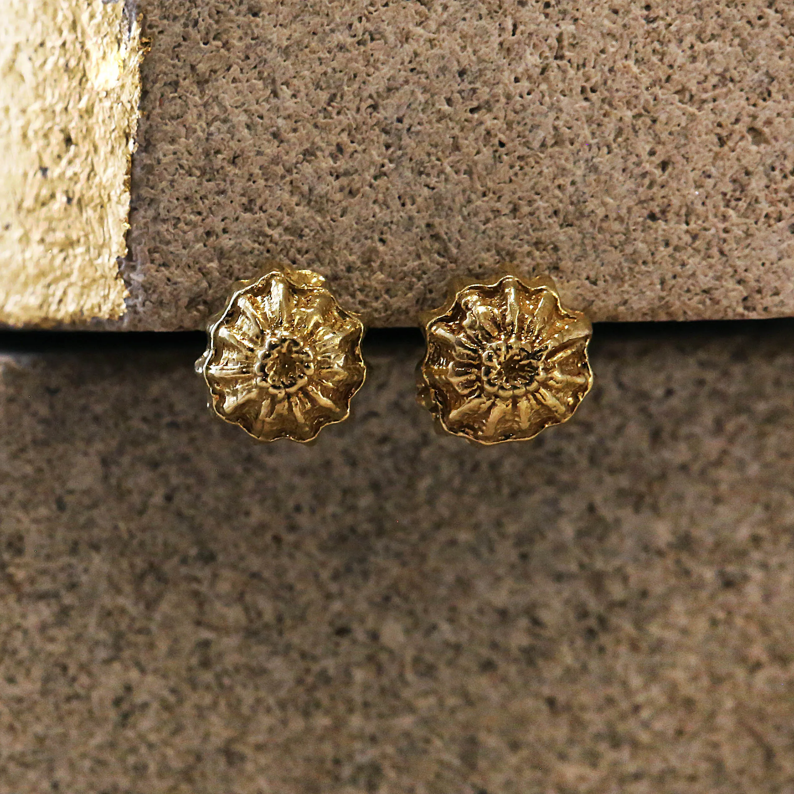 Gold Umbrella Pod Stud Earrings