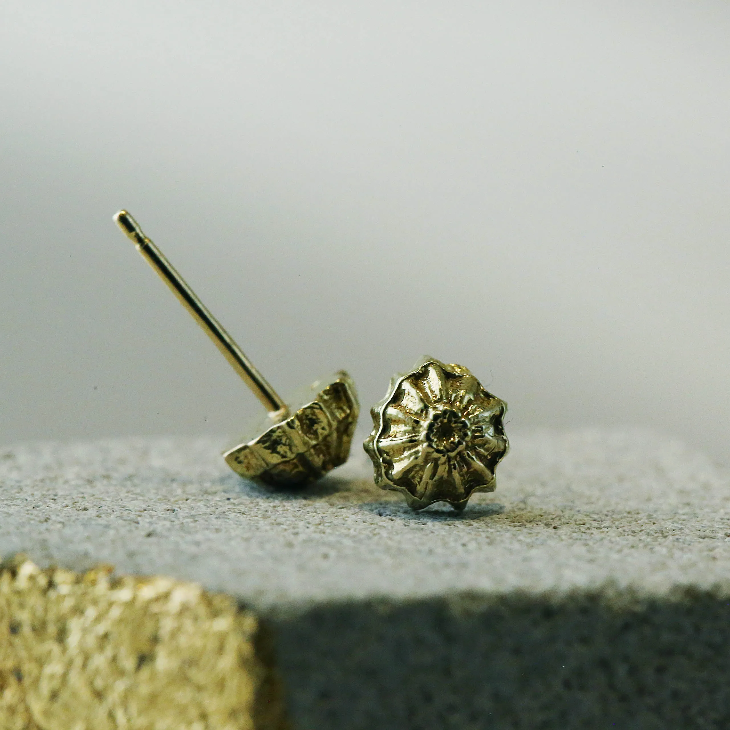 Gold Umbrella Pod Stud Earrings