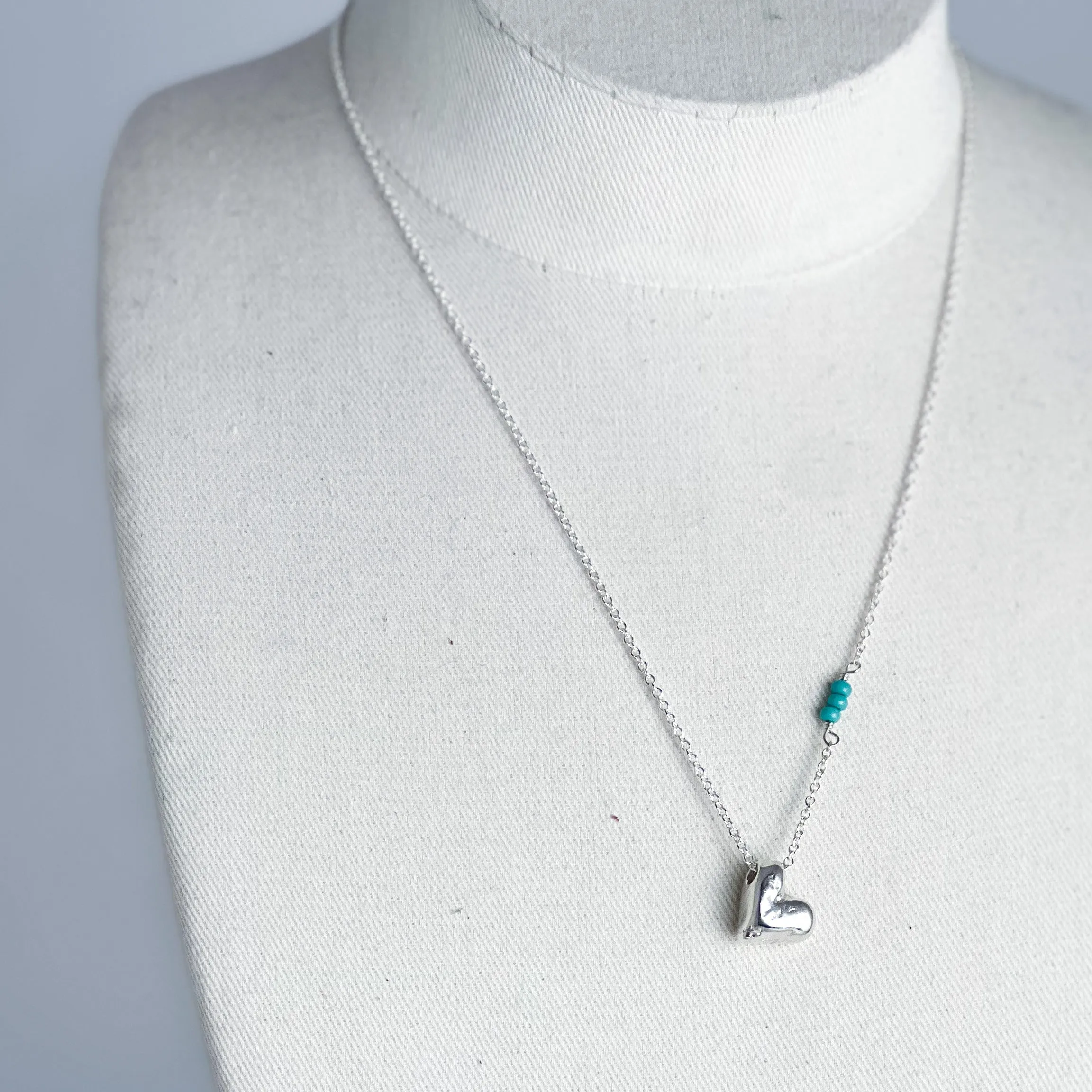 Jewelry | Puffy Heart Necklace