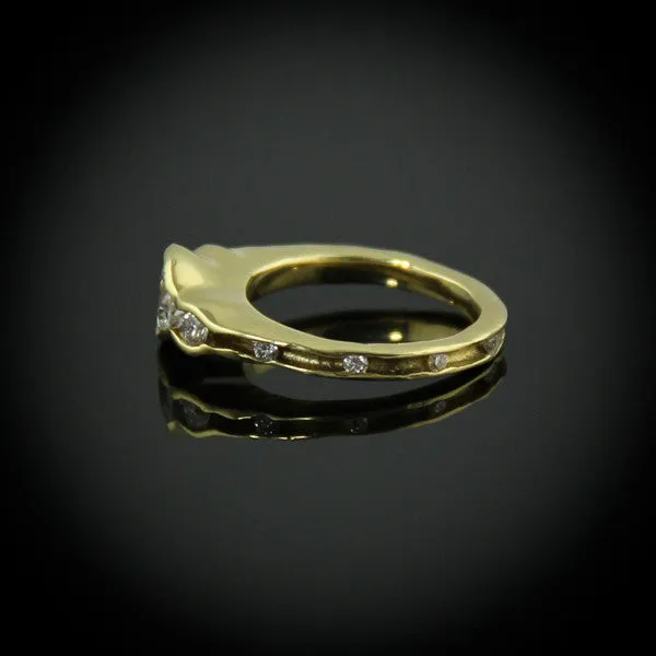 Oyster Ring