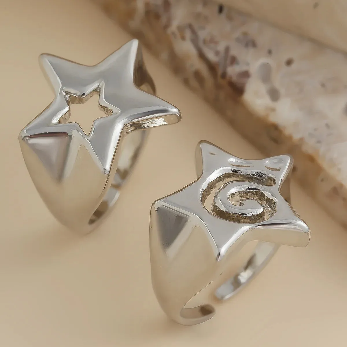 Toleet Hollow Stars Ring Sets Trendy Adjustable Opening Rings for Women Couple Gifts Punk Fashion Engagement Hip Hop Party Jewelry
