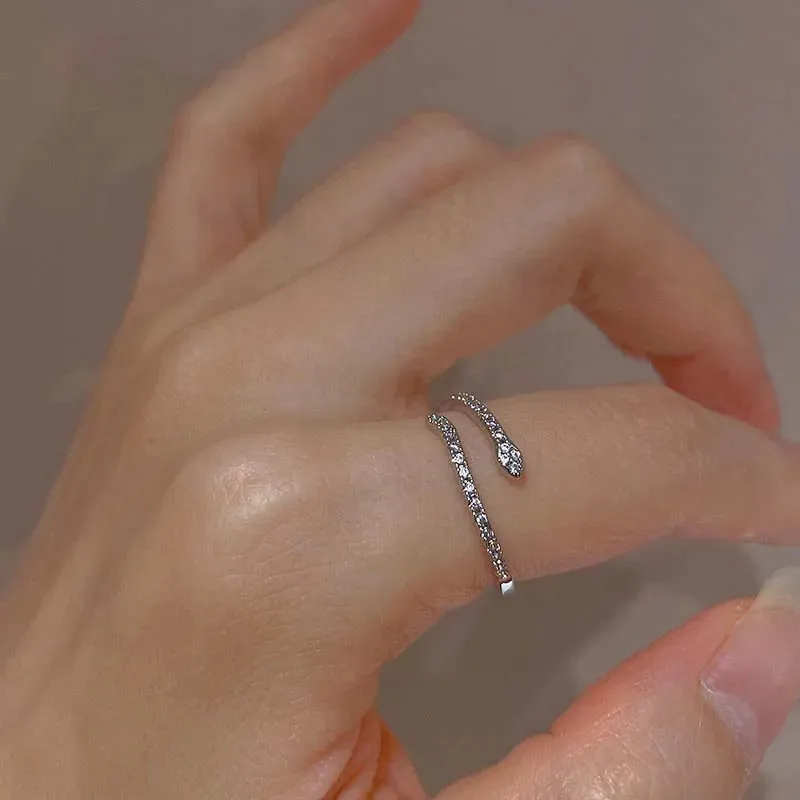 Toleet Luxury Zircon Heart Rings for Women Opening Adjustable Weave Rhinestone Ring Engagement Wedding Jewelry Fashion Girlfriend Gifts
