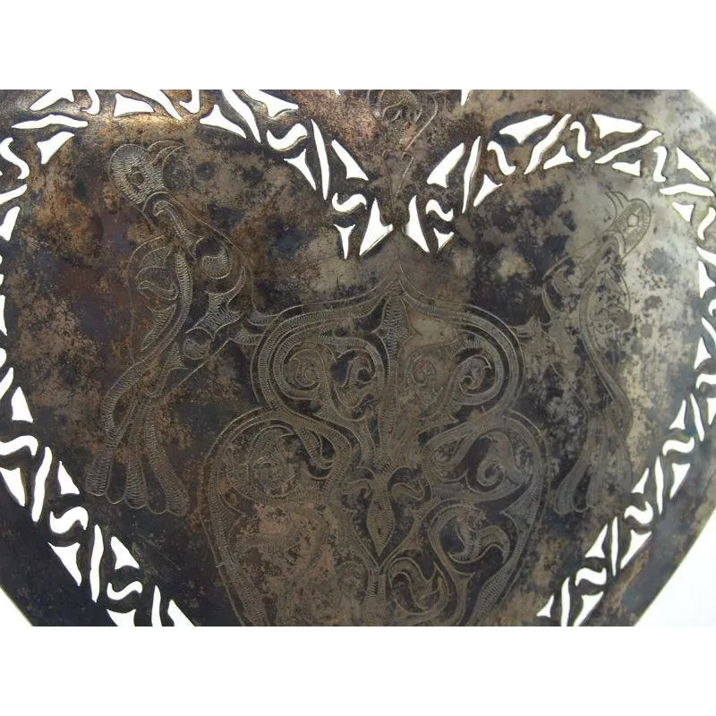 Turkmen Asyk Cordiform Heart Shape Antique Pendant with Dagdan Protective Birds-02