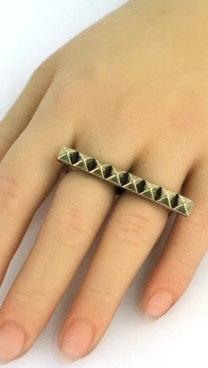 Two Finger Pyramid Bar Accent Ring in Gold or Silver