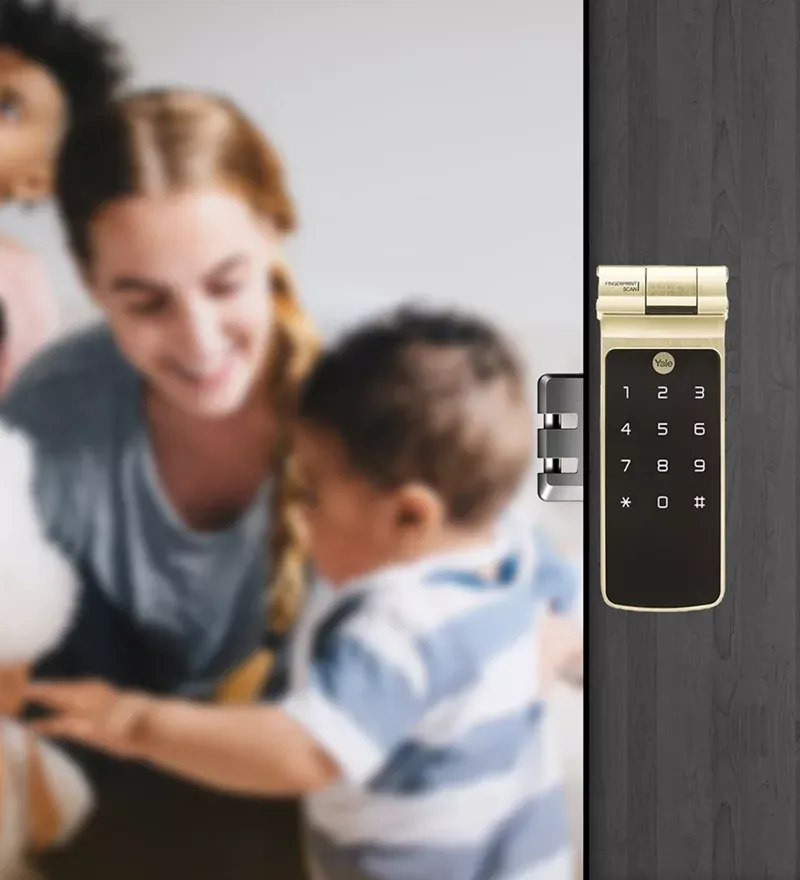 YDR 41 A Fingerprint access Smart Door Lock